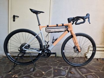 Used Focus Atlas Shimano GRX 2025 Road & Gravel