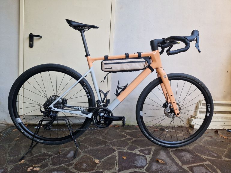 Used Focus Atlas Shimano GRX 2025 Road & Gravel, Orange — image 1 of 6