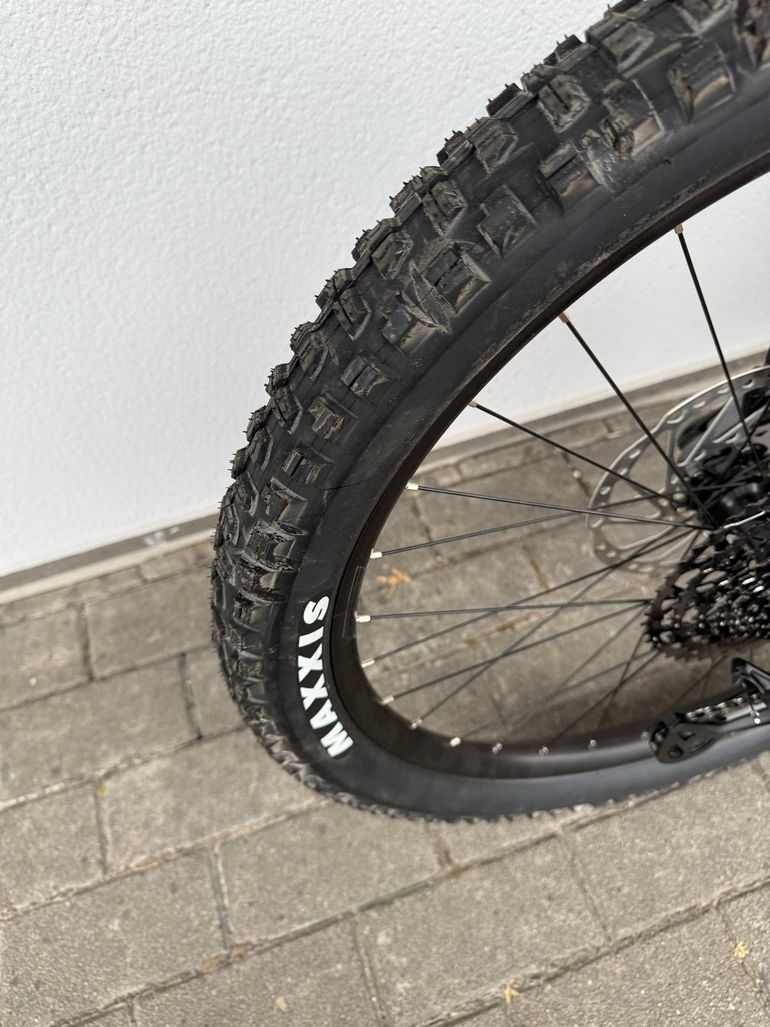 Used Merida eONE-SIXTY 875 2024 2024 Mountainbike — image 16 of 20