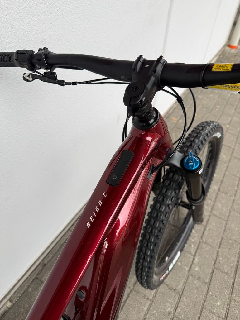 Used Giant Reign E+ 2 2024 2024 Mountainbike, Rot, 29 — image 6 of 18
