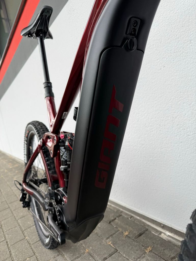 Used Giant Reign E+ 2 2024 2024 Mountainbike, Rot, 29 — image 10 of 18