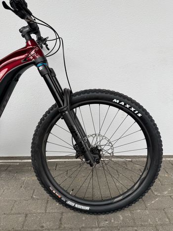 Used Giant Reign E+ 2 2024 2024 Mountainbike — image 3 of 11