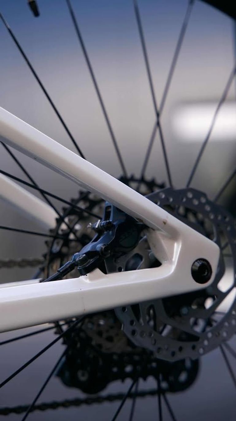 Used Adris Adris Le Flexible 2024 Mountainbike, White — image 4 of 15