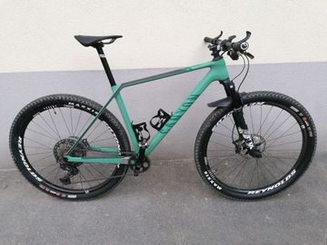 Used Canyon Exceed CF 7 2024 2024 Mountainbike, Green, 29 — image 2 of 25