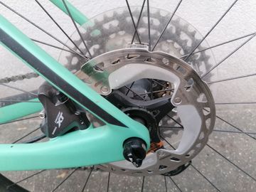 Used Canyon Exceed CF 7 2024 2024 Mountainbike, Green, 29 — image 9 of 25