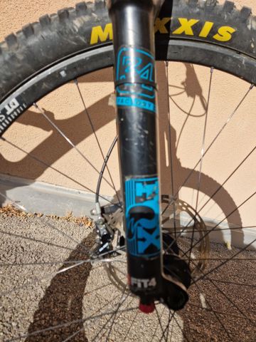 Used Yeti SB5 2018 Mountainbike, Blue — image 7 of 7