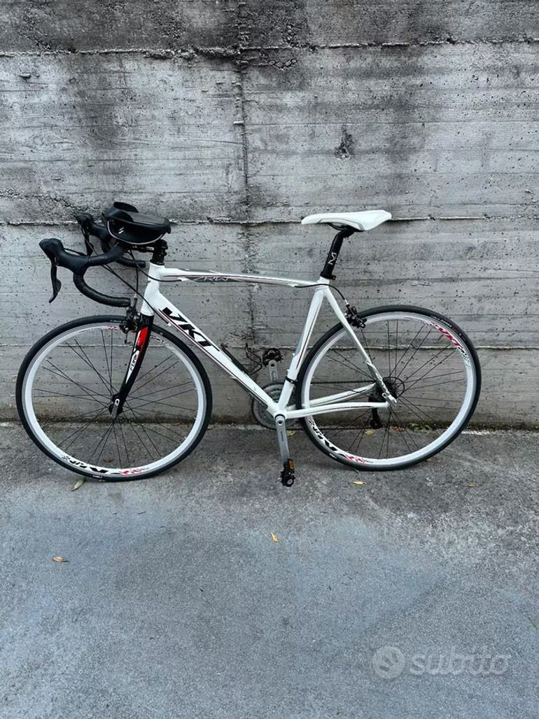 Used VKT Montana 2018 Road & Gravel, White — image 1 of 4