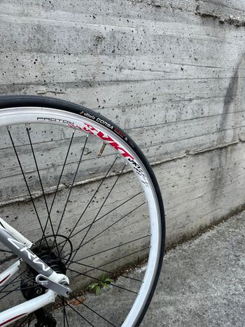 Used VKT Montana 2018 Road & Gravel, White — image 2 of 4