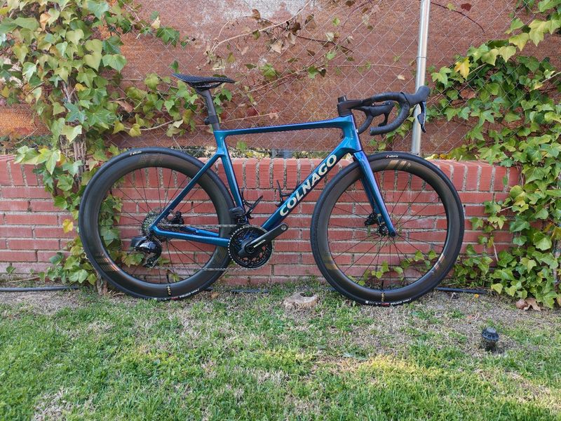 Used Colnago V4Rs Disc Force AXS w/Fulcrum Racing Wind 400 Wheels 2024 2024 Road & Gravel