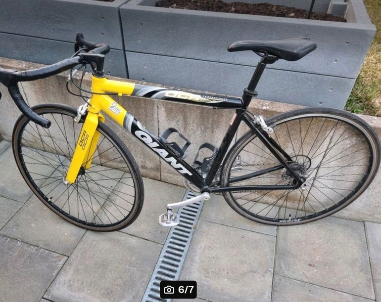 Used Giant OCR Other Campagnolo 2010 Road & Gravel, Black — image 2 of 7