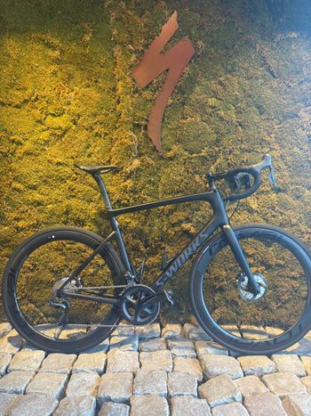 Specialized, S-works SL6 58 Roval Rapide CL50 S-works Turbo 28 Mm Banden Ultegra 11Speed 52/36, 11-30 Cranks 172.5 Mm Stuur: 44-110 S-works S-works Power Zadel 143 Ceramic Bottom Bracket