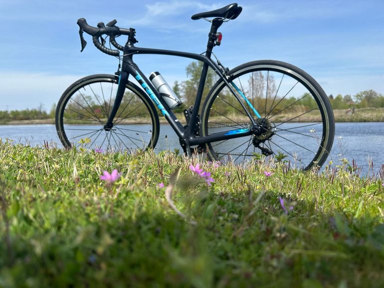 Used Trek Trek Custom Shimano 105 2020 Road & Gravel — image 2 of 5