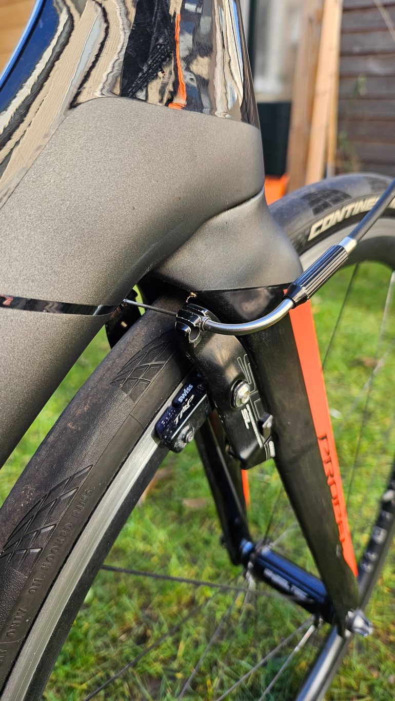 Used Giant Propel Advanced SL-FF 2017 2017 Road & Gravel, Red — image 9 of 15