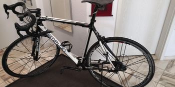 Simplon, Pavo I, Komplette Campagnolo Record Gruppe 11-fach, Campa Shamal Laufräder, Campa Karbon Kurbel, Syntace Carbon Lenker