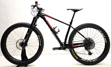 Used Specialized Fuse SRAM NX Eagle 2016 Mountainbike, Black — image 2 of 12