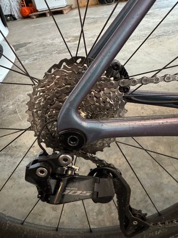 Used Giant TCR Advanced Pro Disc 0 AXS 2024 2024 Road & Gravel, Morado — image 6 of 6