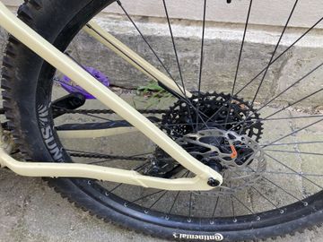 Rose BONERO 1 2023 2023 Mountainbike usato, Bianco — immagine 6 di 8