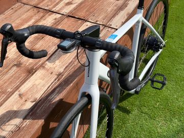 Used Orbea GAIN D50 2022 2022 Road & Gravel, White — image 5 of 13
