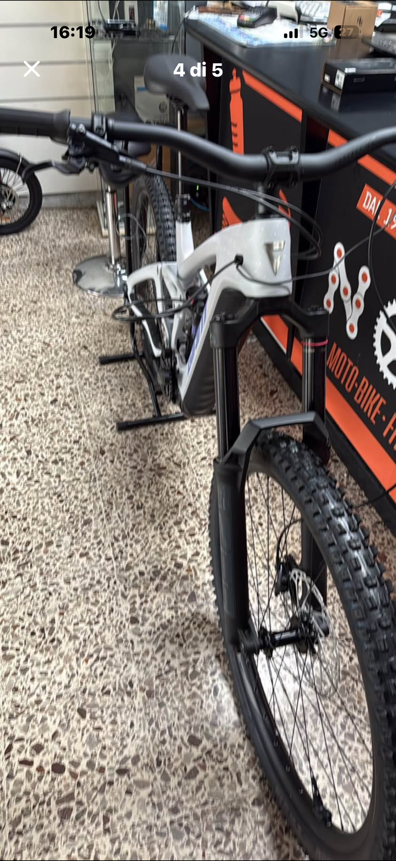 Used Giant Reign Advanced E+ 2 2026 2026 Mountainbike, Hellgrau, 27.5 — image 4 of 5