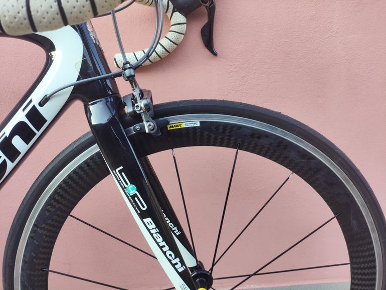 Used Bianchi Sempre Pro Ultegra 2014 2014 Road & Gravel, Blanco — image 4 of 10