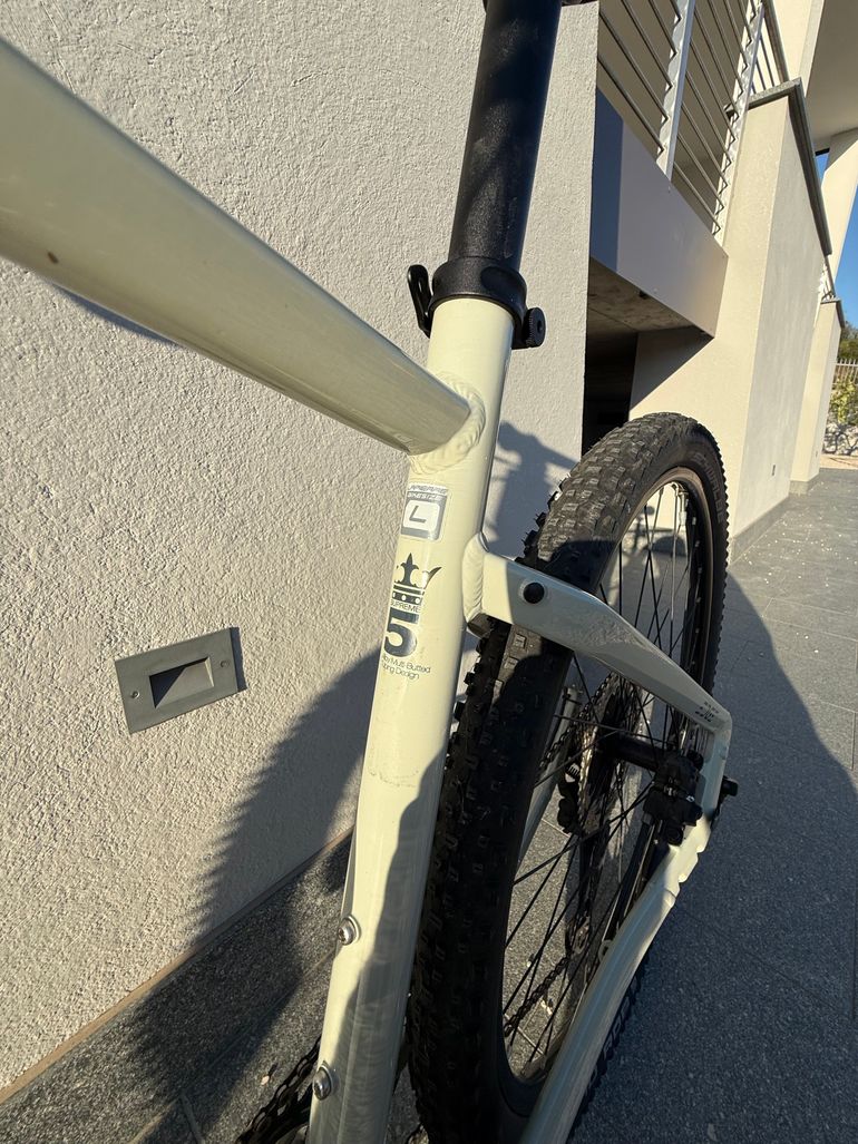 Used Lapierre Edge 7.9 2026 2026 Mountainbike, Light Gray, 29 — image 3 of 11