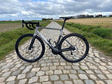 Tweedehands Orbea ORCA M20iLTD-D 2020 2020 Road & Gravel — afbeelding 7 van 8