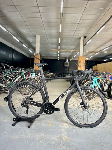 Brugt Isaac Boson Di2 Carbon 2024 Road & Gravel — billede 1 af 24