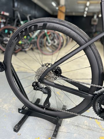 Brugt Isaac Boson Di2 Carbon 2024 Road & Gravel — billede 10 af 24