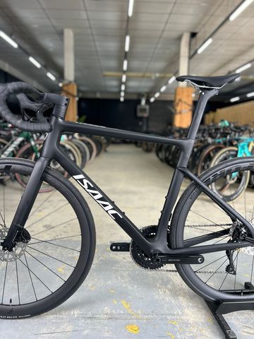 Brugt Isaac Boson Di2 Carbon 2024 Road & Gravel — billede 24 af 24