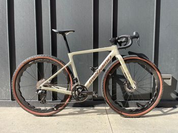 Megamo, SILK GRX DI2 2025