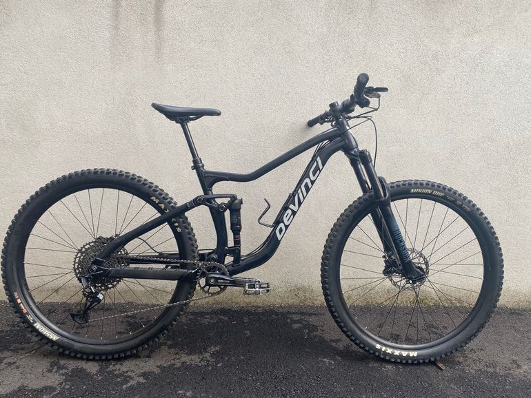 Used Devinci Marshall 29 Deore 12S 2022 2022 Mountainbike — image 1 of 10