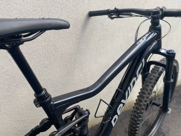 Brugt Devinci Marshall 29 Deore 12S 2022 2022 Mountainbike — billede 4 af 10