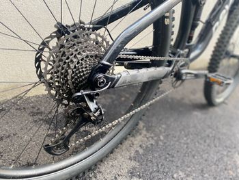 Used Devinci Marshall 29 Deore 12S 2022 2022 Mountainbike — image 3 of 10