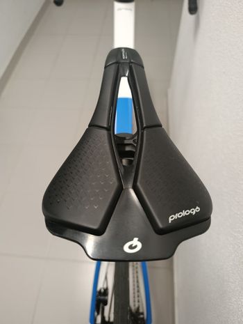 Used Orbea ORCA M20iTEAM 2021 2021 Road & Gravel, Blanco — image 6 of 6