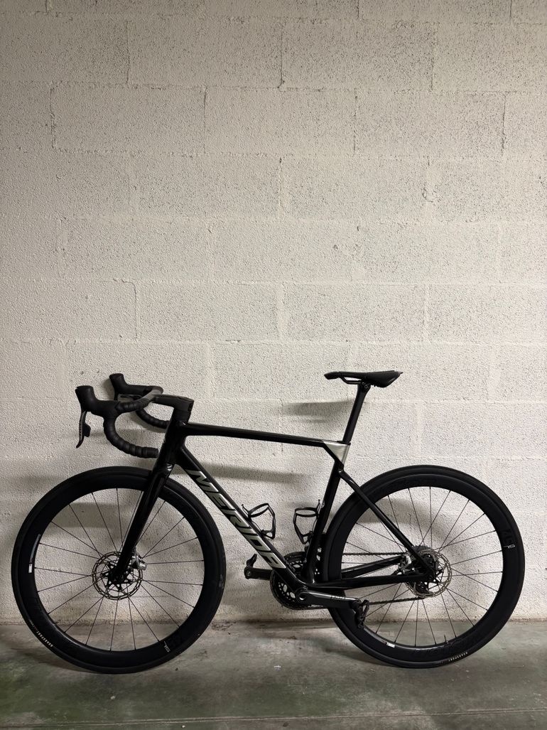 Used Merida Scultura SRAM Red eTap AXS 2023 Road & Gravel — image 4 of 5