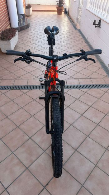 Used Giant Anthem Shimano SLX 2017 Mountainbike, Red — image 7 of 11
