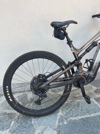 Tweedehands Cannondale Moterra Neo Carbon 2 2022 2022 Mountainbike — afbeelding 11 van 16