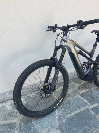 Tweedehands Cannondale Moterra Neo Carbon 2 2022 2022 Mountainbike — afbeelding 15 van 16