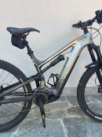 Tweedehands Cannondale Moterra Neo Carbon 2 2022 2022 Mountainbike — afbeelding 4 van 16