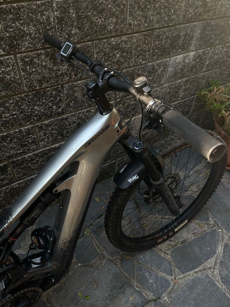 Used Cannondale Moterra Neo Carbon 2 2022 2022 Mountainbike, Light Gray, 29 — image 4 of 5