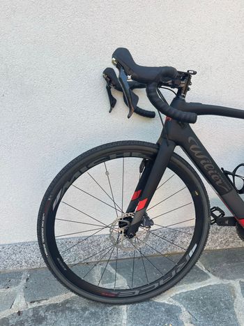 Wilier Cento1 Hybrid SHIMANO 105 R7020 2019 2019 Road & Gravel d'occasion — image 3 sur 11