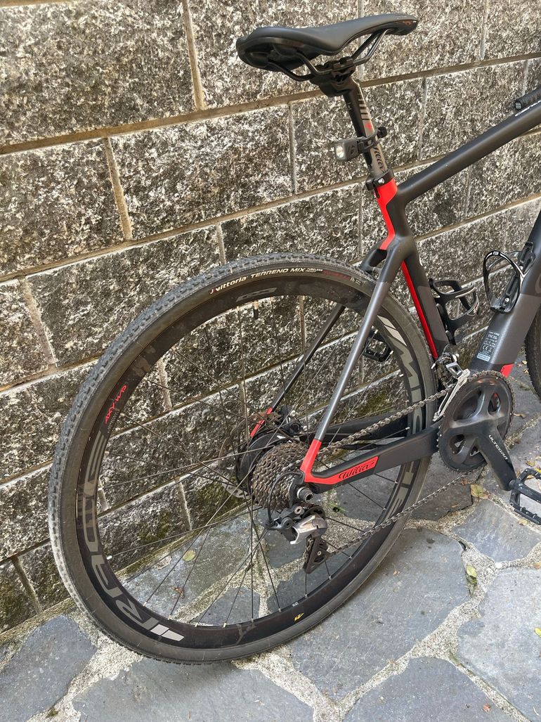 Used Wilier Cento1 Hybrid SHIMANO 105 R7020 2019 2019 Road & Gravel, Schwarz — image 3 of 3