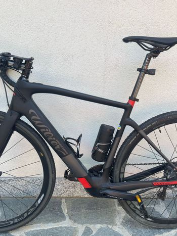 Wilier Cento1 Hybrid SHIMANO 105 R7020 2019 2019 Road & Gravel d'occasion — image 5 sur 11