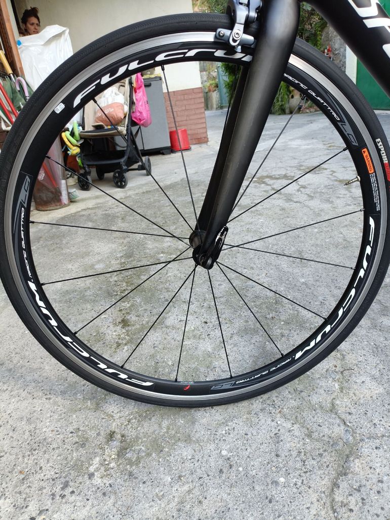 Used Specialized Tarmac Comp 2016 2016 Road & Gravel, Nero — image 7 of 21