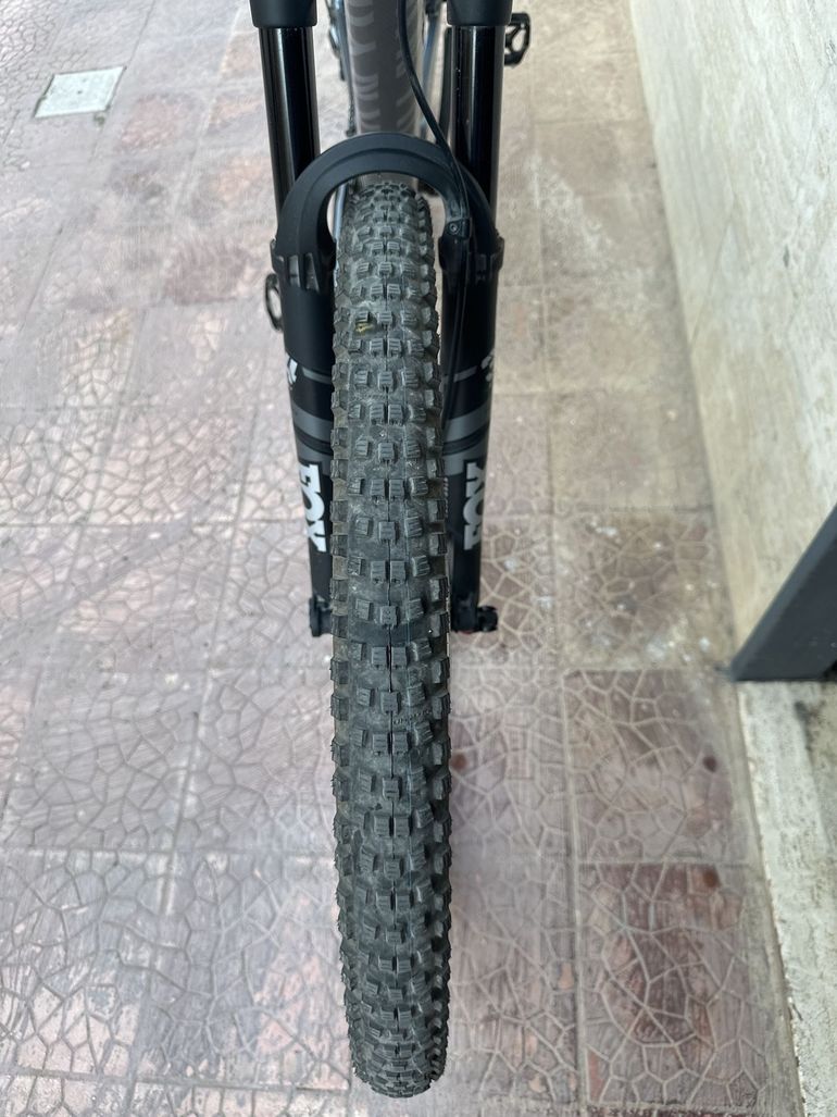 Brugt Canyon Lux Trail CF 6 2024 2024 Mountainbike — billede 47 af 49