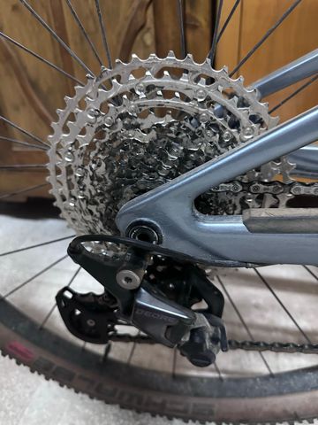 Brugt Canyon Lux Trail CF 6 2024 2024 Mountainbike — billede 2 af 49