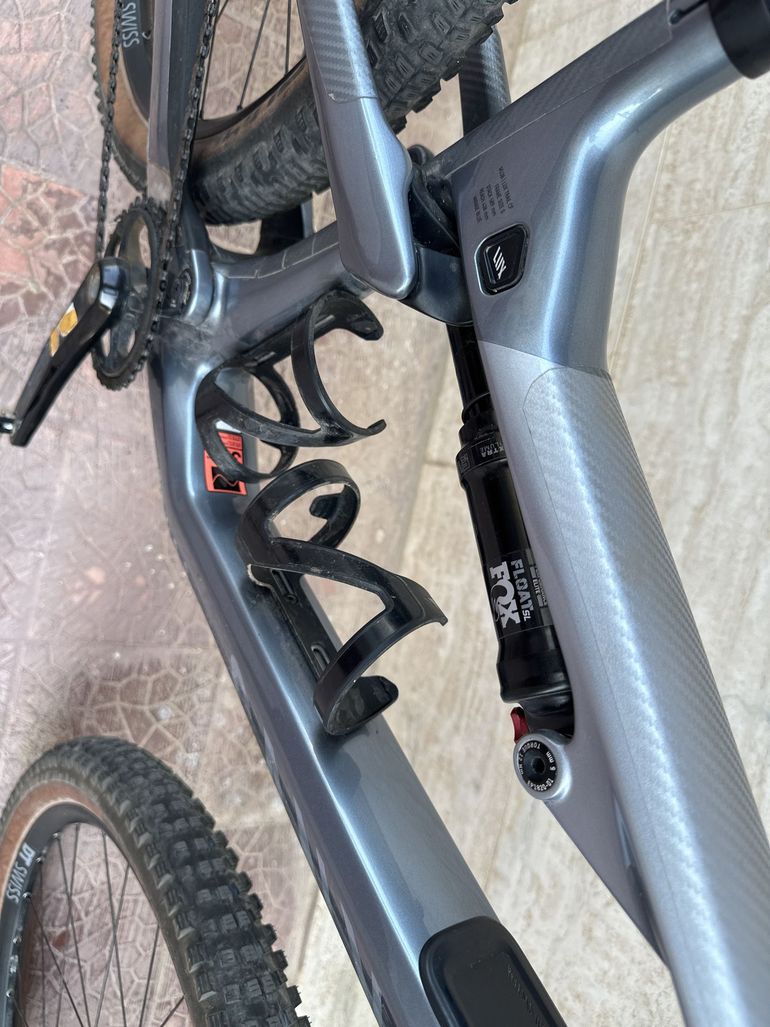 Brugt Canyon Lux Trail CF 6 2024 2024 Mountainbike — billede 48 af 49