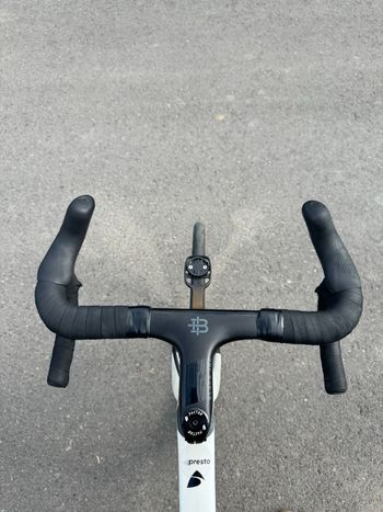 Used Factor O2 Shimano Ultegra Di2 2023 Road & Gravel — image 8 of 10