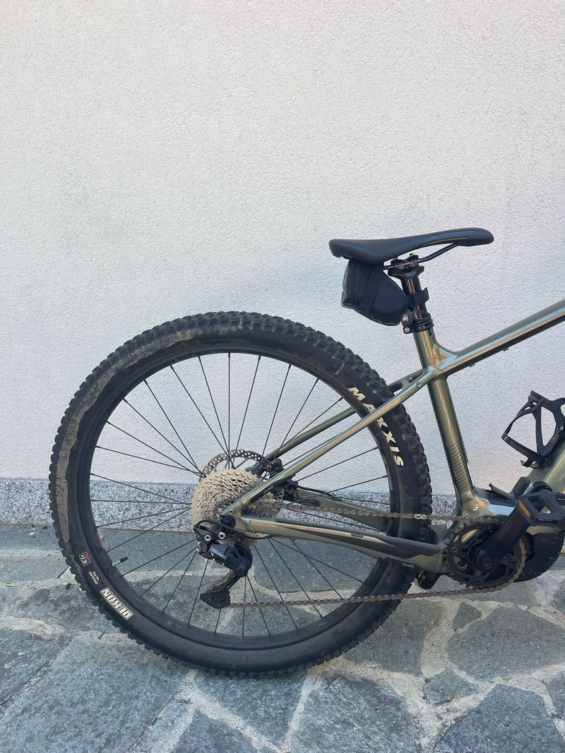 Używany Cannondale Trail Neo 2 2021 2021 Mountainbike — zdjęcie 8 z 10