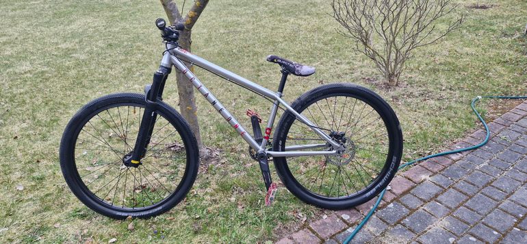 Used Octane One Diesel Steel 2024 2024 Mountainbike — image 1 of 9